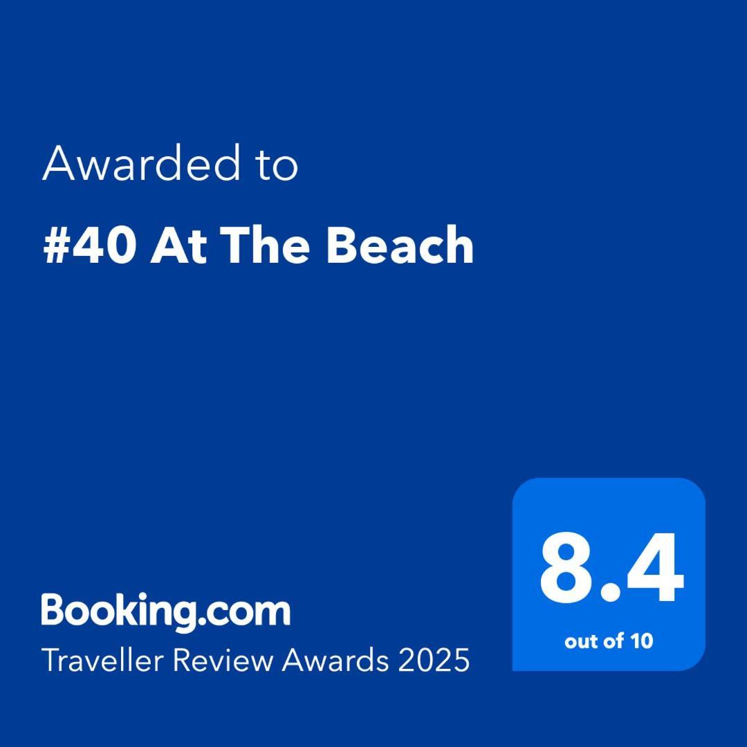 #40 At The Beach Waitarere Экстерьер фото